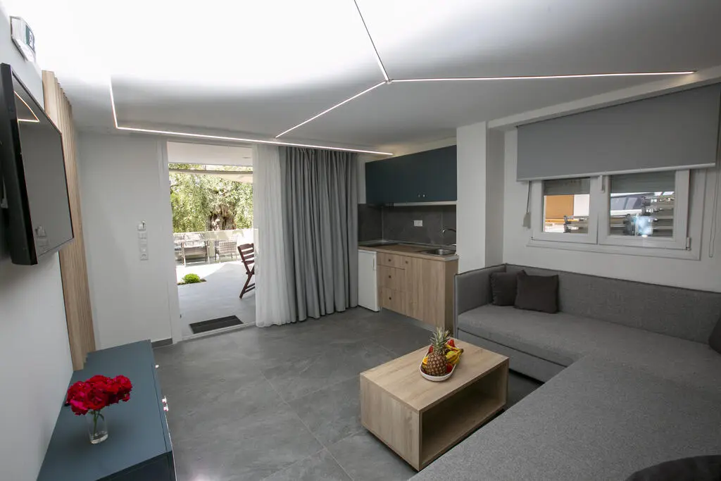 Deluxe Suite with jacuzzi